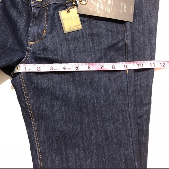 Roxy Flare Jean size 26 new with tags! - Picture 5 of 6